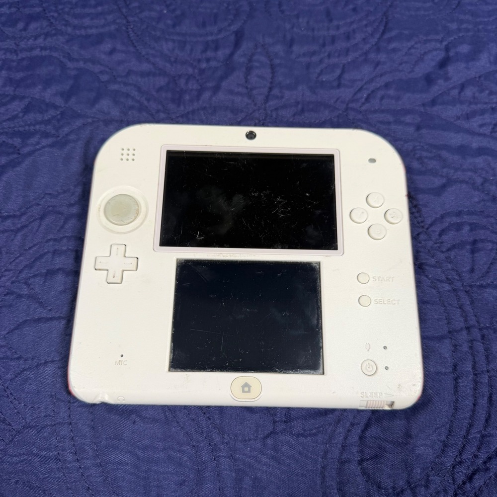 Nintendo 2DS Handheld Console White and Red FTR-S-AA/N-UXE-C Read